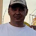 Знакомства: Денис, 41 год, Павловский Посад