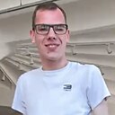 Знакомства: Максим, 21 год, Пинск