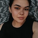 Знакомства: Ксения, 27 лет, Тюмень
