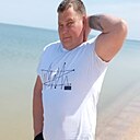 Знакомства: Александр, 32 года, Дивное