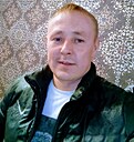 Знакомства: Лёня, 34 года, Курган