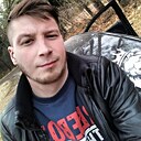 Знакомства: Максим, 28 лет, Луга
