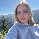 Знакомства: Кристина, 27 лет, Санкт-Петербург
