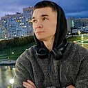 Знакомства: Владимир, 27 лет, Строитель (Белгородская Обл)