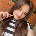 Знакомства: Карина, 26 лет, Близнюки
