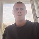 Знакомства: Юрий, 27 лет, Шарья