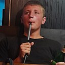 Знакомства: Артём, 21 год, Бахчисарай