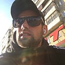 Знакомства: Максим, 31 год, Волхов