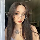 Знакомства: Сабина, 24 года, Тюмень