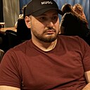 Знакомства: Лёша, 27 лет, Екатеринбург