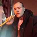 Знакомства: Ренат, 27 лет, Тында
