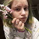 Знакомства: Виттория, 20 лет, Орел