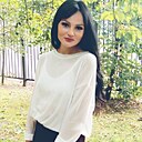 Знакомства: Ксю, 35 лет, Тюмень