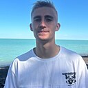 Знакомства: Denis, 24 года, Балхаш