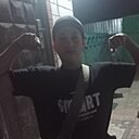 Знакомства: Максим, 20 лет, Новоаннинский