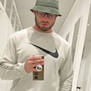 Знакомства: Max, 34 года, Пиотрков-Трыбунальски