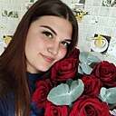 Знакомства: Виктория, 25 лет, Кировград