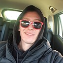 Знакомства: Евгений, 32 года, Волгоград