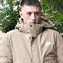 Знакомства: Анатолий, 24 года, Канск