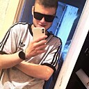 Знакомства: Илья, 19 лет, Иркутск