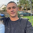 Знакомства: Антон, 27 лет, Волковыск