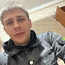 Знакомства: Валентин, 27 лет, Славянка