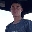 Знакомства: Илья, 26 лет, Белогорск
