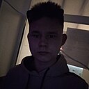 Знакомства: Макс, 18 лет, Первоуральск