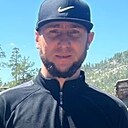 Знакомства: Александер, 32 года, Караганда
