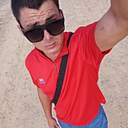 Знакомства: Виталий, 30 лет, Пролетарск