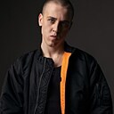Знакомства: Илюша, 27 лет, Уссурийск