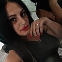 Знакомства: Ника, 34 года, Нижнекамск