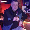 Знакомства: Сергей, 36 лет, Миоры
