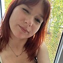 Знакомства: Лена, 18 лет, Екатеринбург