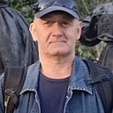 Знакомства: Олег, 58 лет, Севастополь