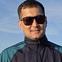 Знакомства: Руслан, 32 года, Магадан