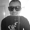Знакомства: Виктор, 30 лет, Свердловск