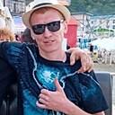 Знакомства: Тёма, 29 лет, Миллерово