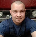 Знакомства: Иван, 33 года, Березники