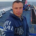 Знакомства: Анатолий, 39 лет, Петриков