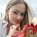 Знакомства: Полина, 19 лет, Томск
