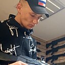 Знакомства: Maks, 24 года, Москва
