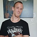 Знакомства: Данил, 24 года, Сланцы