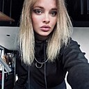 Знакомства: Алена, 19 лет, Москва