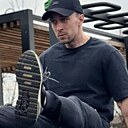Знакомства: Максим, 34 года, Звенигород