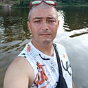 Знакомства: Евгений, 44 года, Луга