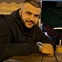 Знакомства: Артем, 32 года, Камышин