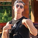 Знакомства: Максим, 18 лет, Днепр