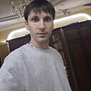Знакомства: Артем, 28 лет, Новоград-Волынский