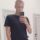 Знакомства: Михаил, 28 лет, Татарск